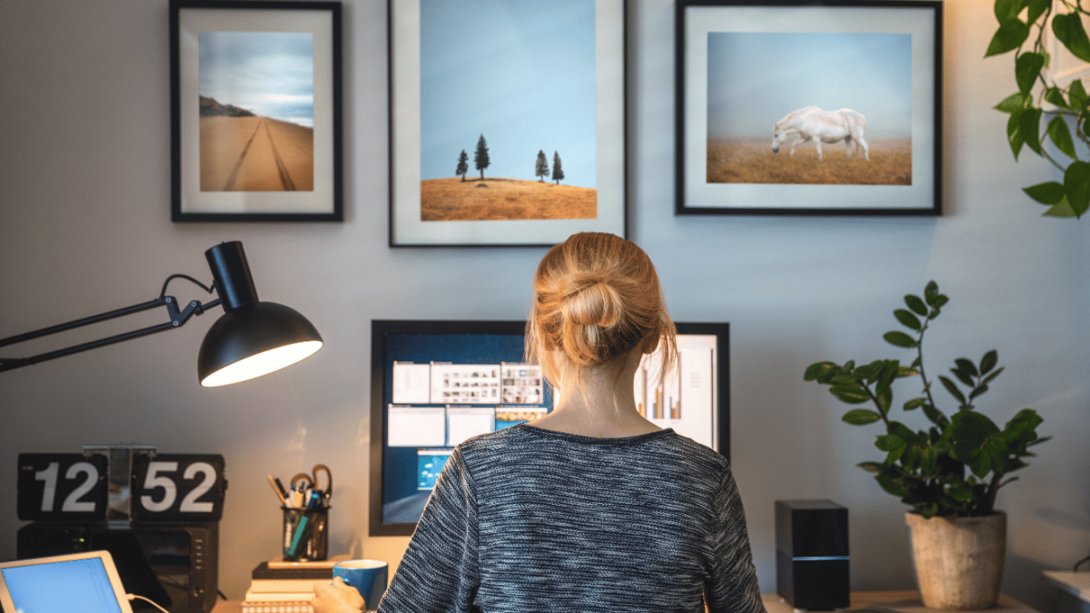 Work from home administrative jobs in Australia with IT training