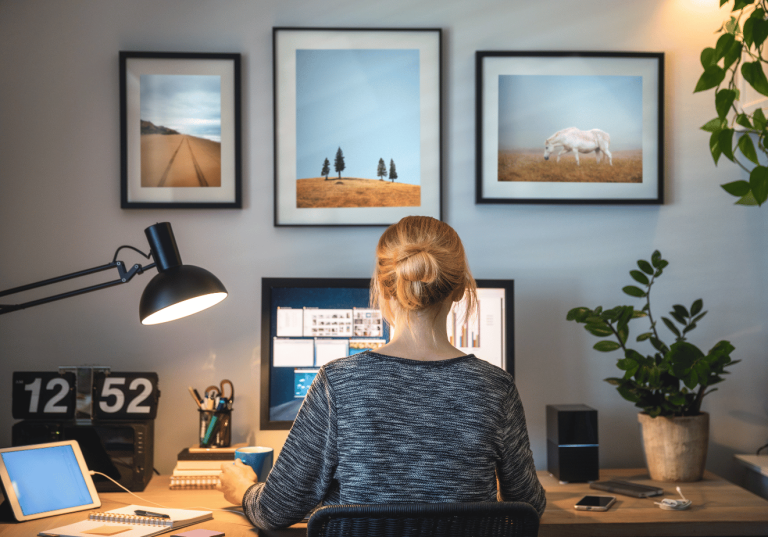 Work from home administrative jobs in Australia with IT training