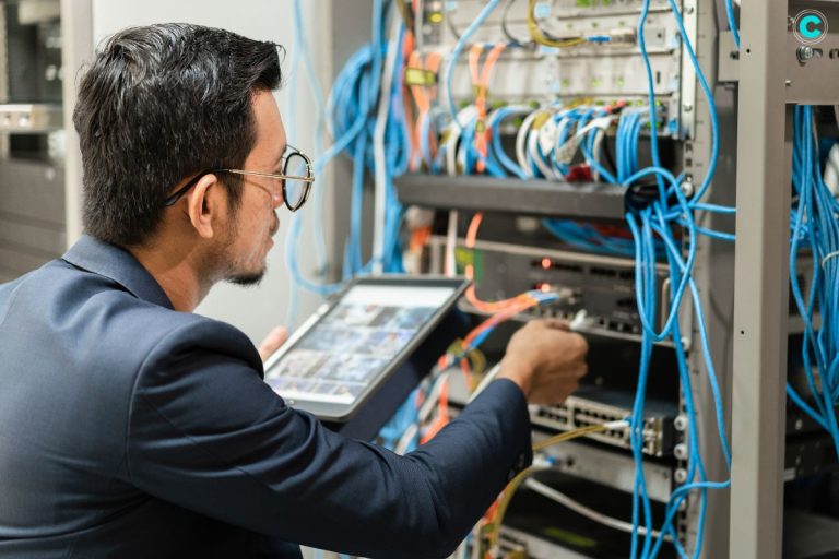 Hands-on lab training in Network Engineer course in Australia